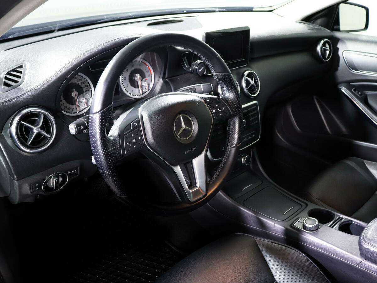 Mercedes-Benz A-Класс 200, 2013 Фото №13