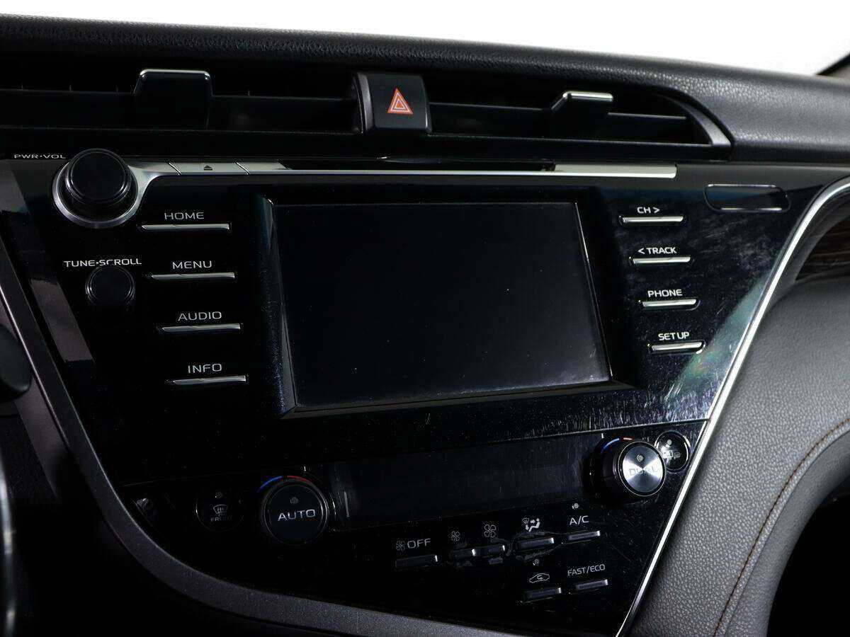 Toyota Camry, 2019 Фото №19