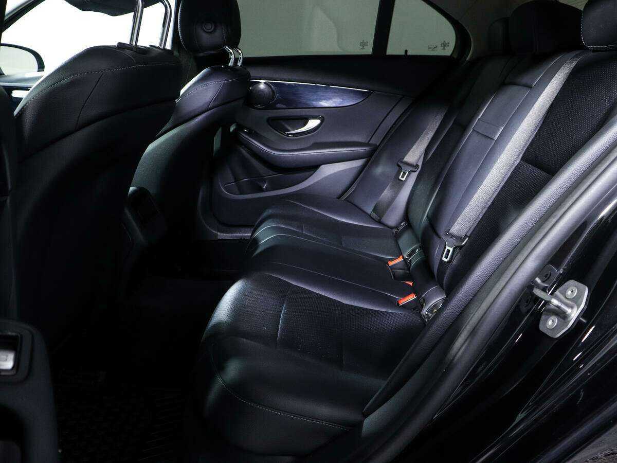 Mercedes-Benz C-Класс 180 9G-TRONIC, 2017 - 106 425 км. | Фото №8