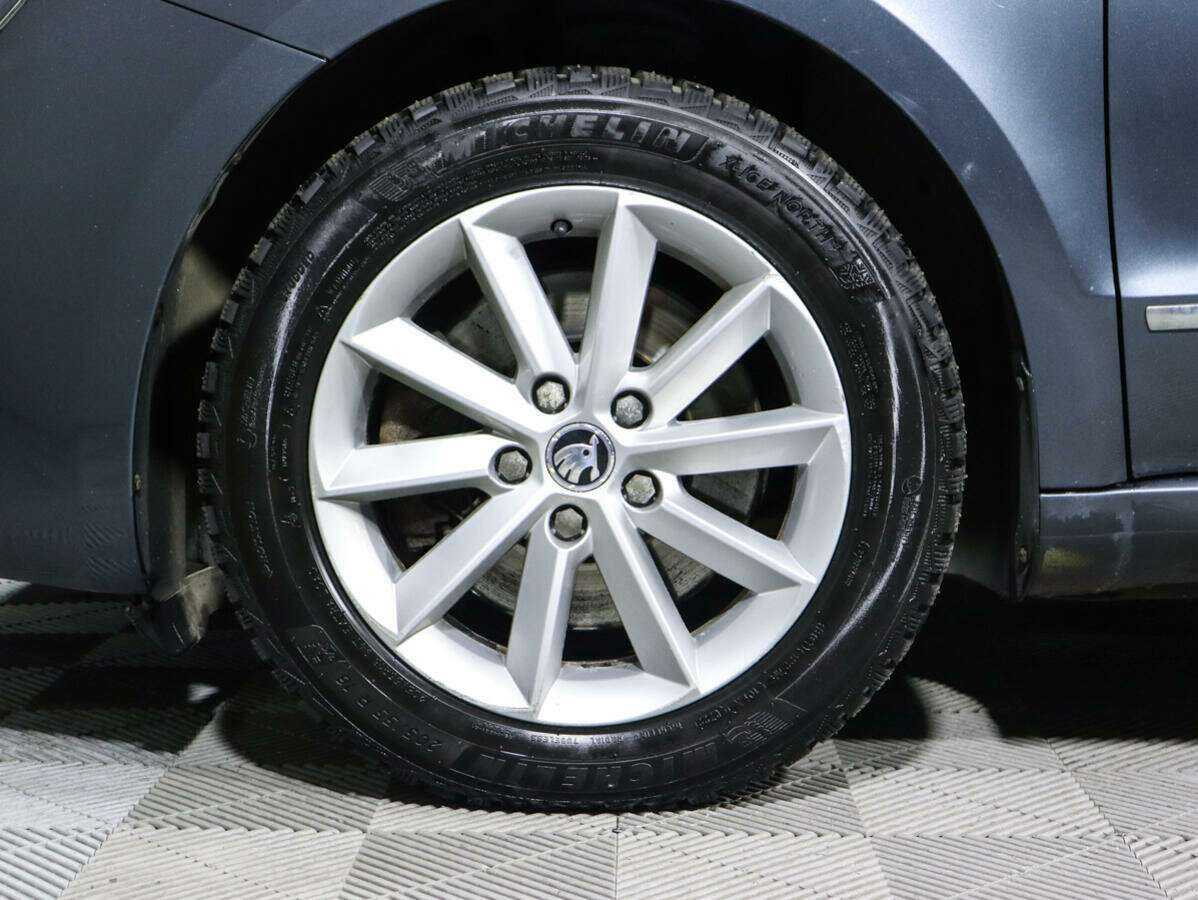 Skoda Superb, 2013 Фото №15