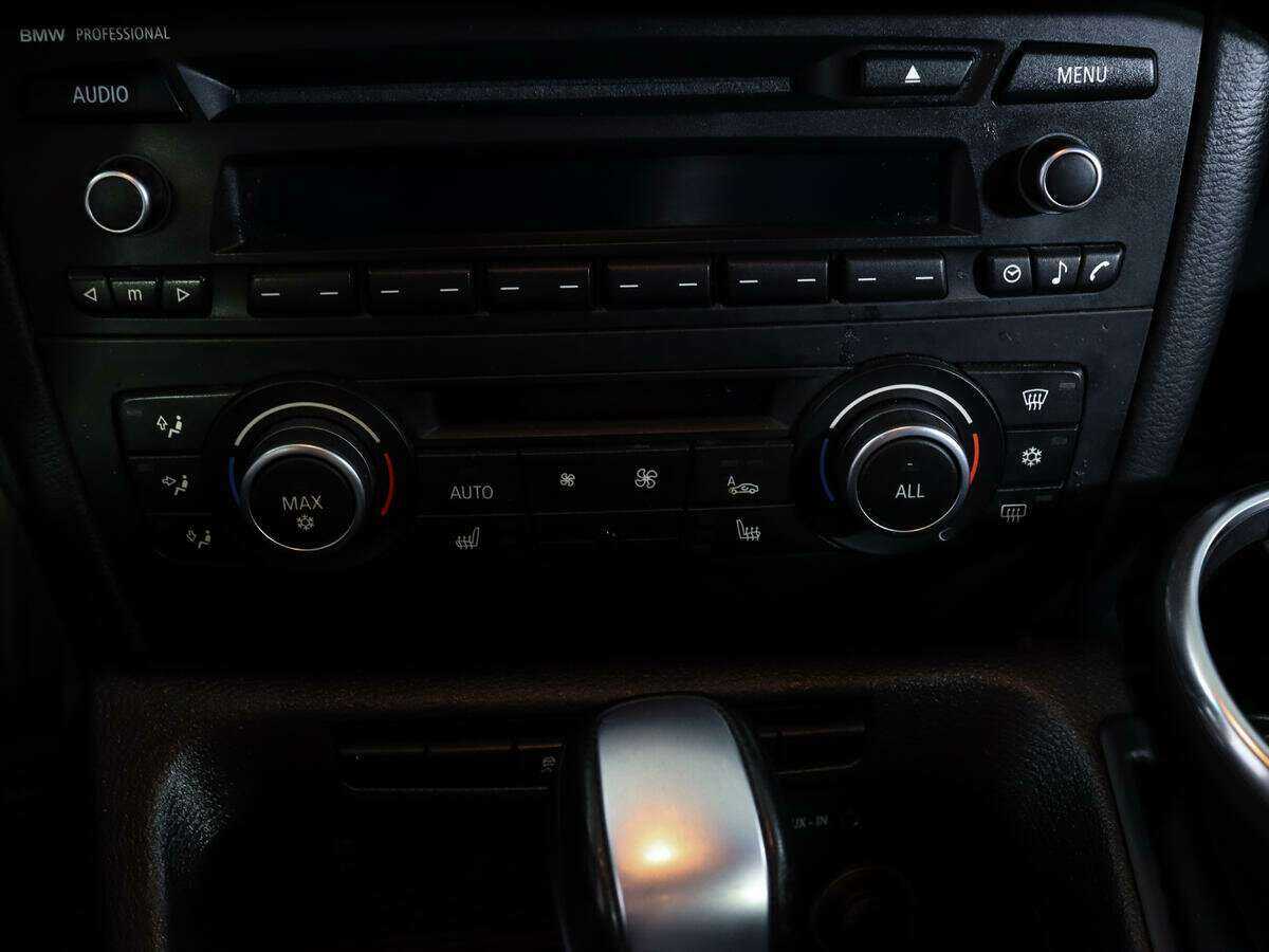 BMW X1 20d, 2012 Фото №20