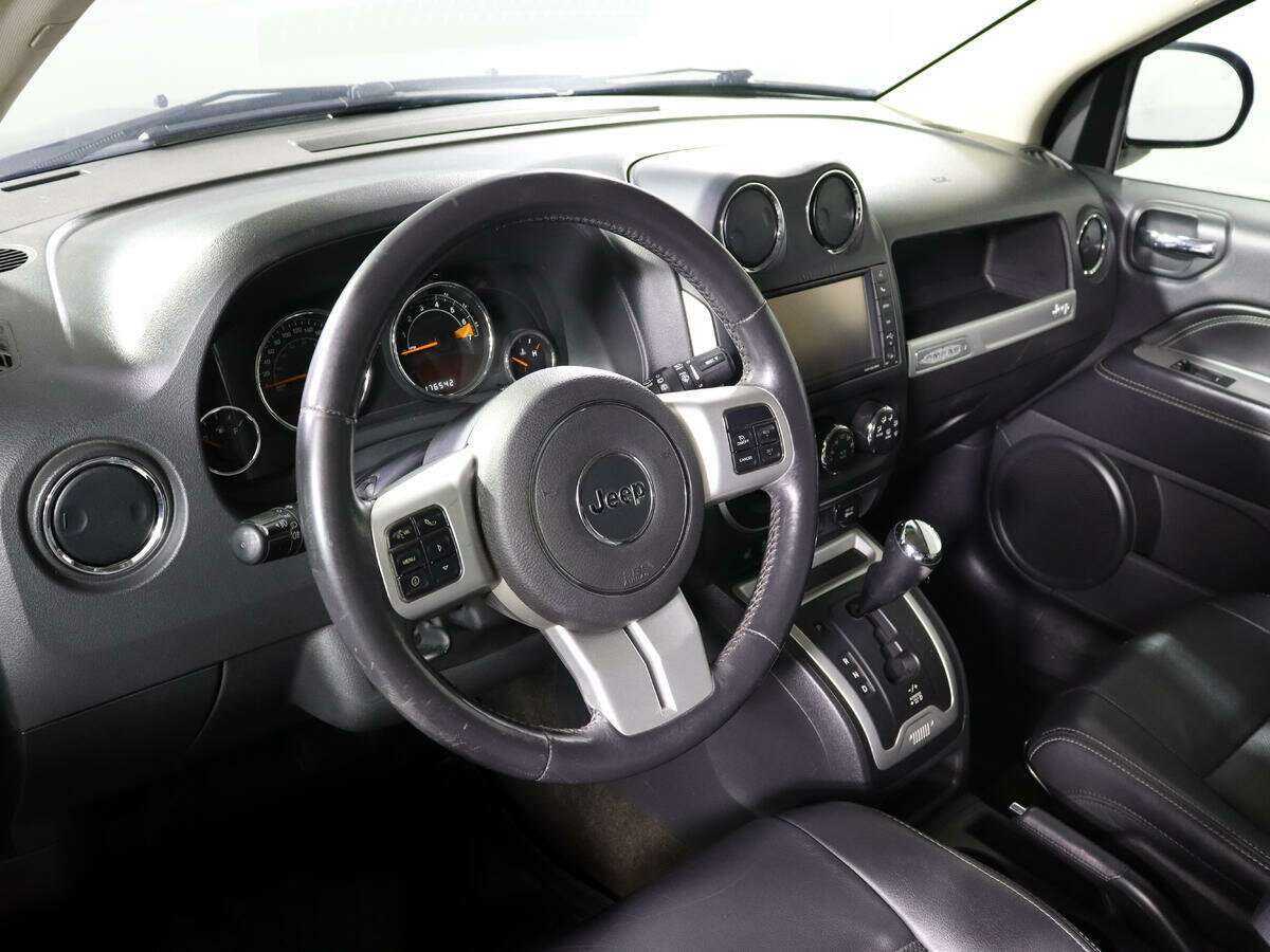 Jeep Compass, 2013 Фото №11