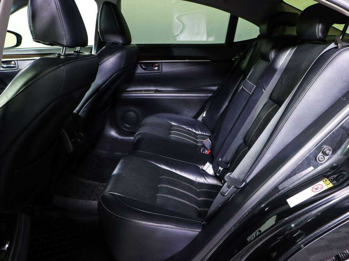 Lexus ES 200, 2016 Фото №7