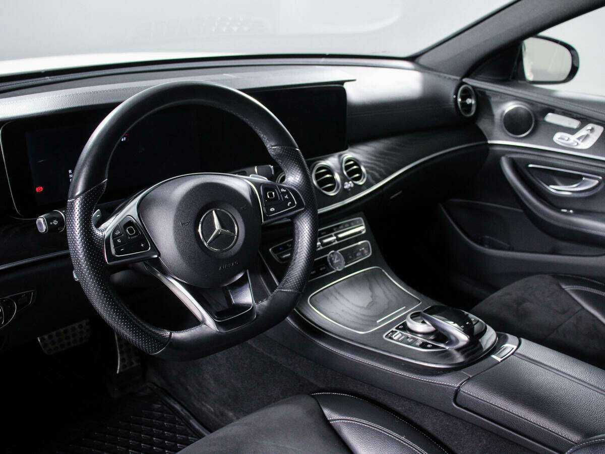 Mercedes-Benz E-Класс 200, 2017 Фото №11