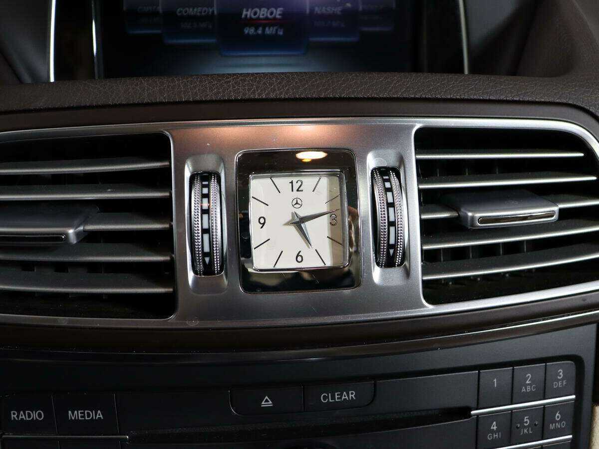 Mercedes-Benz E-Класс 200, 2016 Фото №25