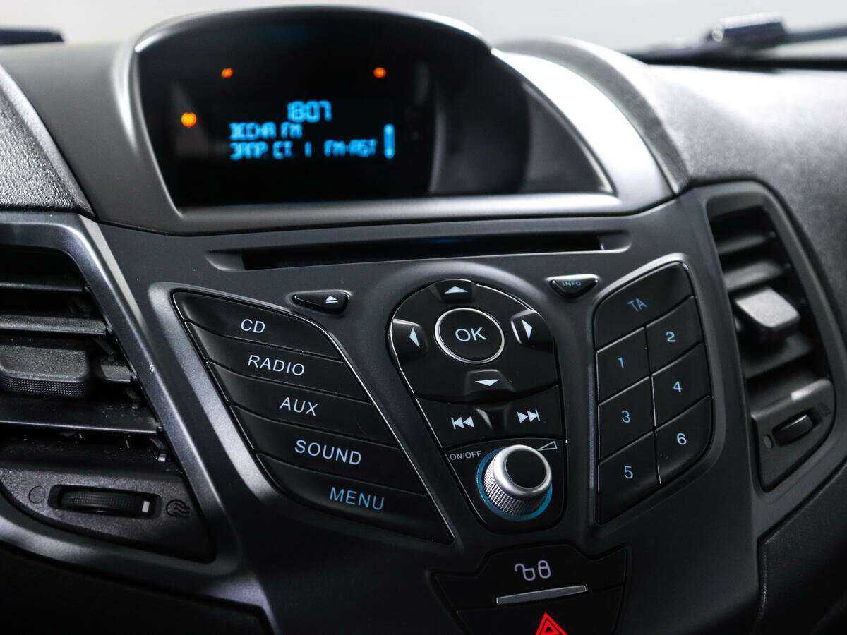 Ford Fiesta, 2017 Фото №15