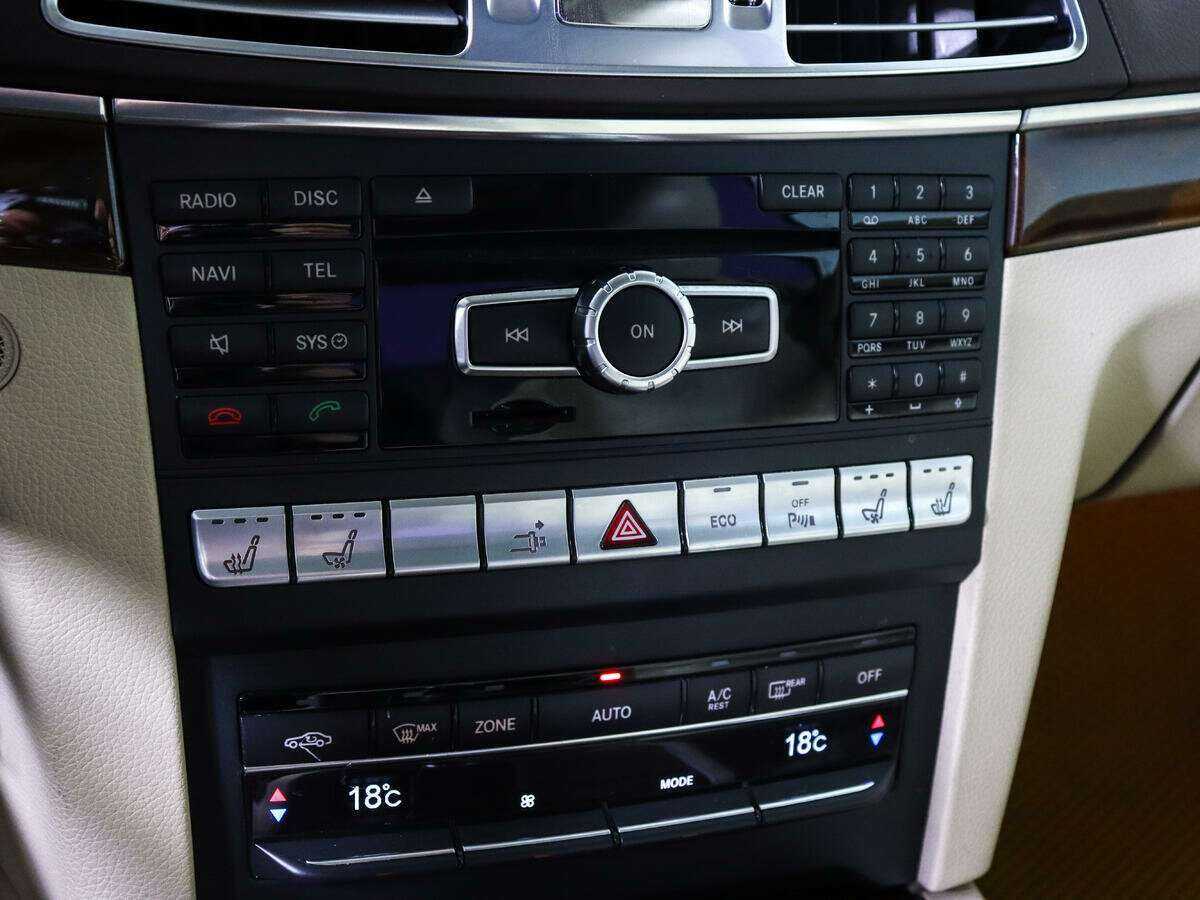 Mercedes-Benz E-Класс 350, 2013 Фото №14