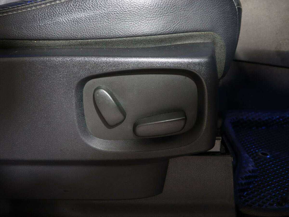 Land Rover Discovery, 2013 Фото №14