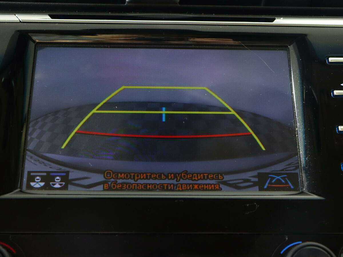 Toyota Camry, 2020 Фото №12