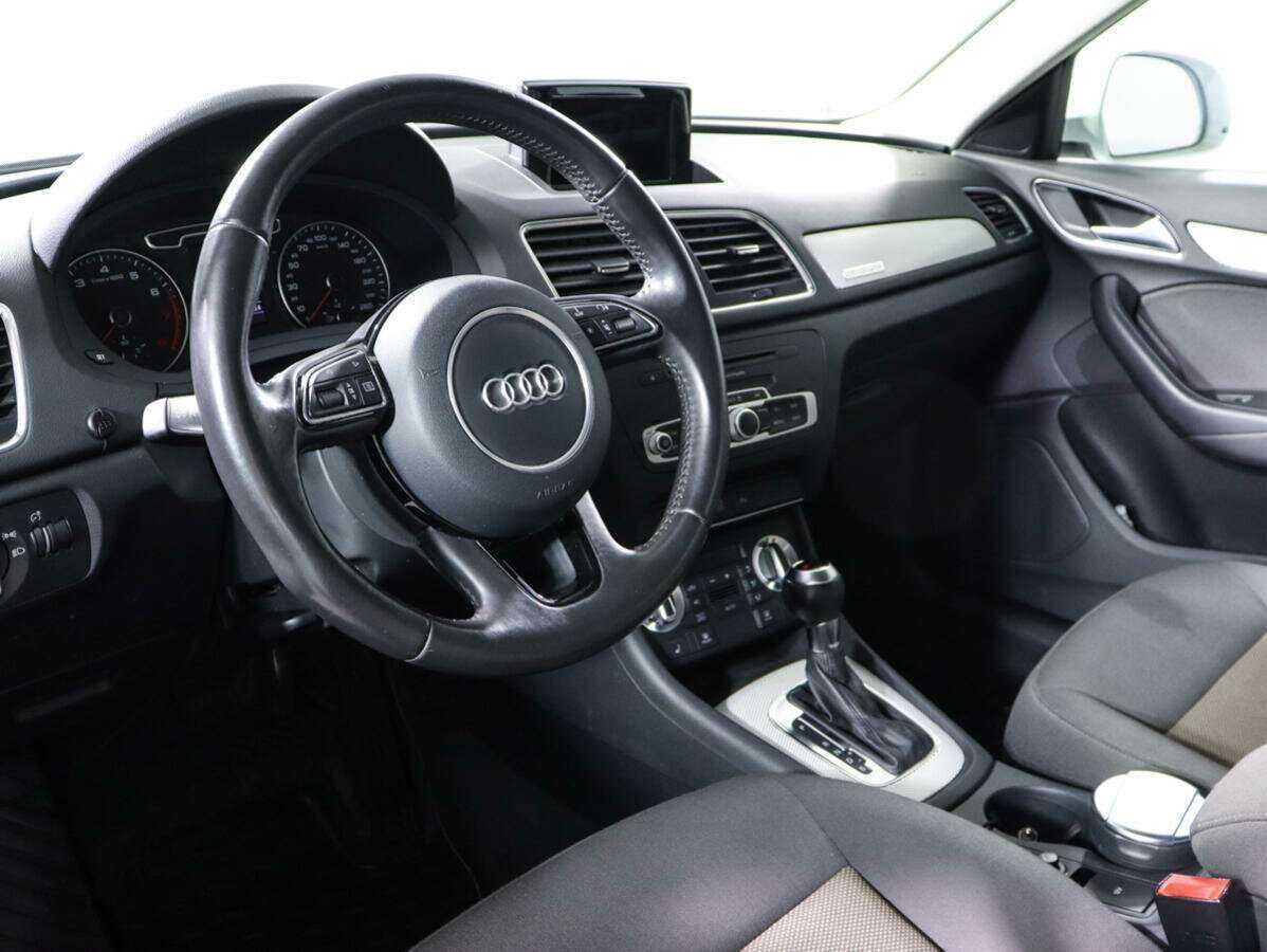 Audi Q3, 2012 Фото №12