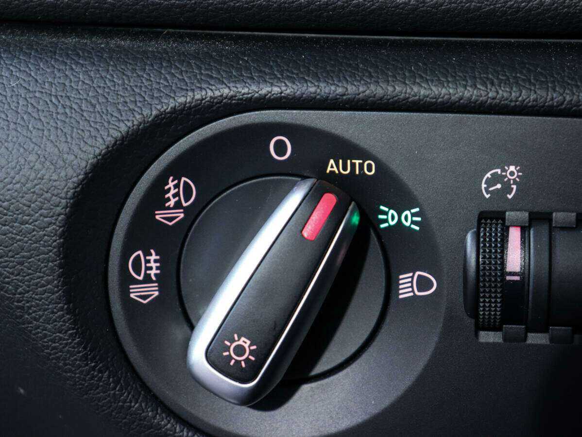 Audi Q3, 2012 Фото №13