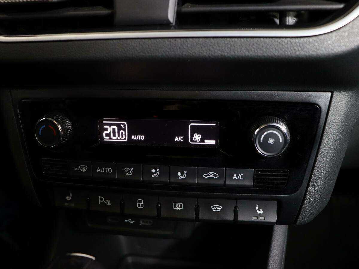 Volkswagen Polo, 2020 Фото №19