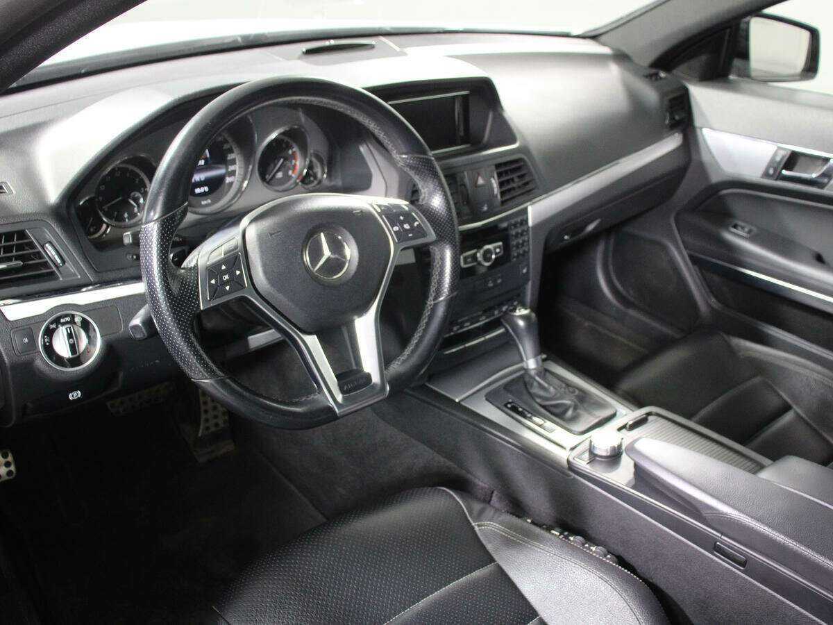 Mercedes-Benz E-Класс 200 7G-Tronic, 2013 Фото №12