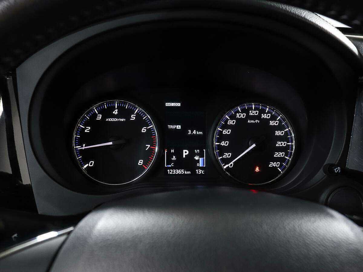 Mitsubishi Outlander, 2018 Фото №11