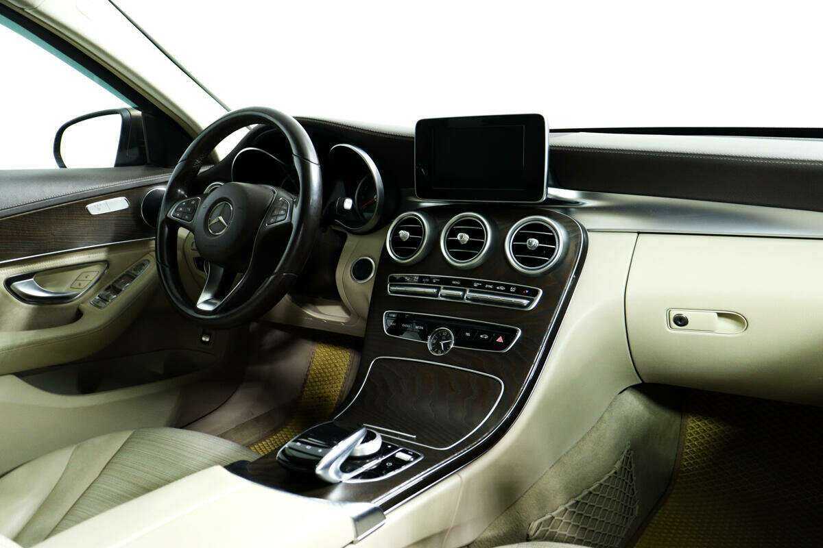 Mercedes-Benz C-Класс 250, 2015 Фото №9
