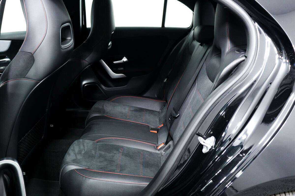 Mercedes-Benz A-Класс 200, 2020 Фото №11