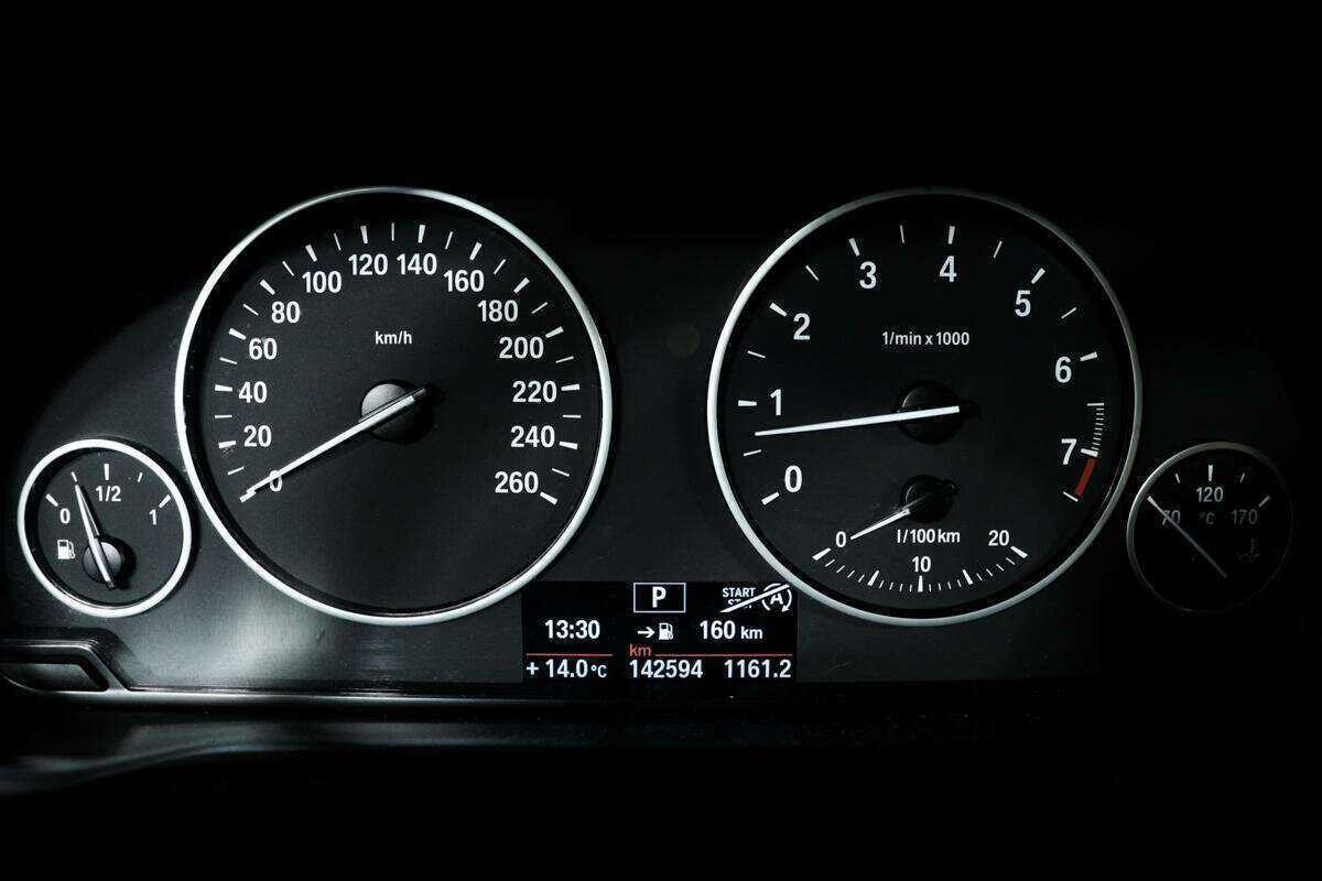 BMW X3 28i xDrive, 2014 Фото №10