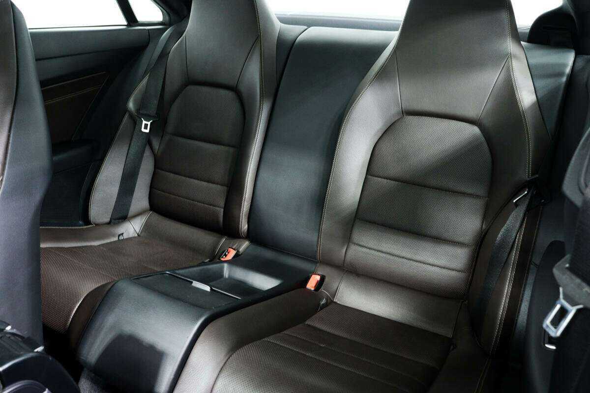 Mercedes-Benz E-Класс 200, 2015 Фото №11