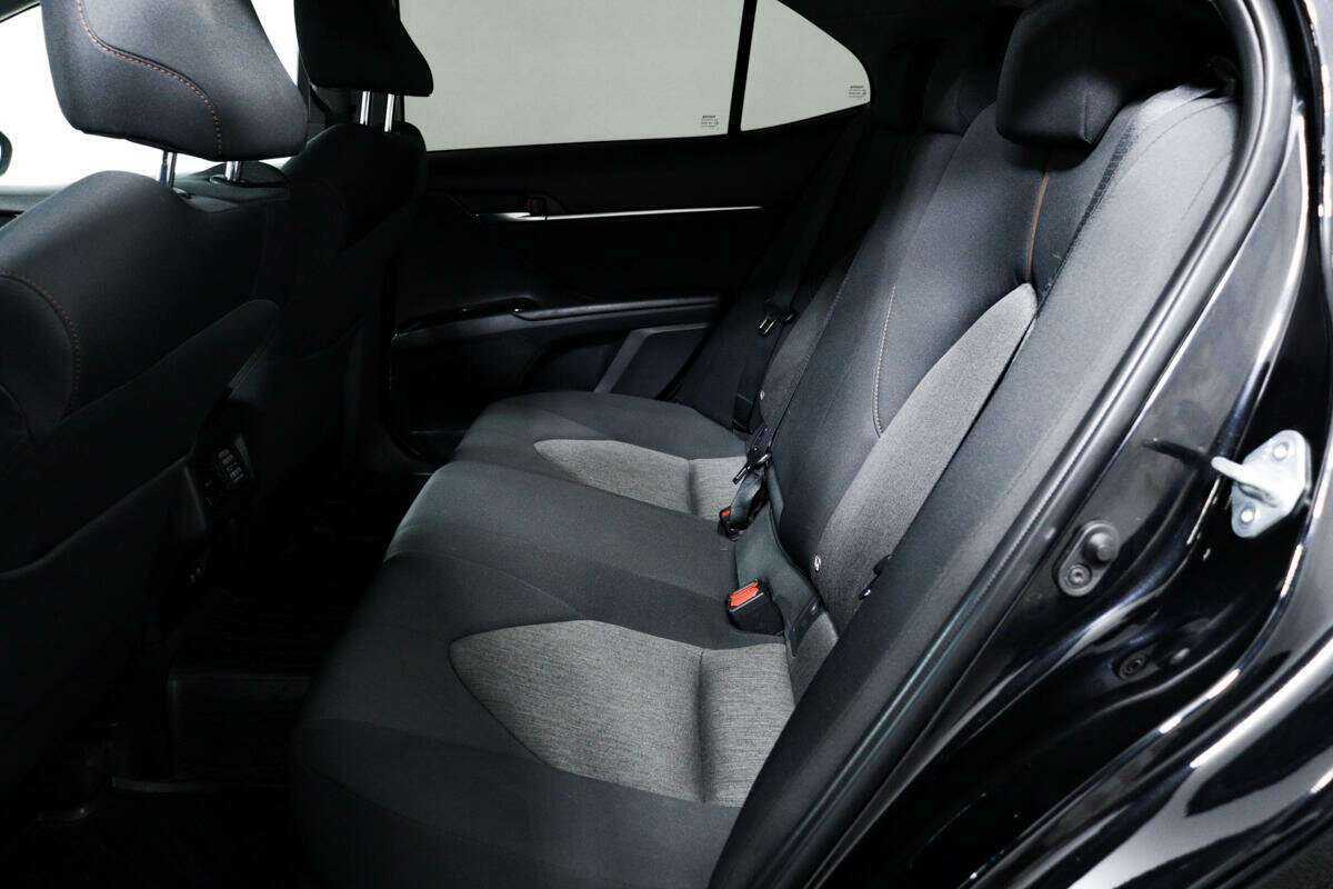 Toyota Camry, 2019 Фото №11