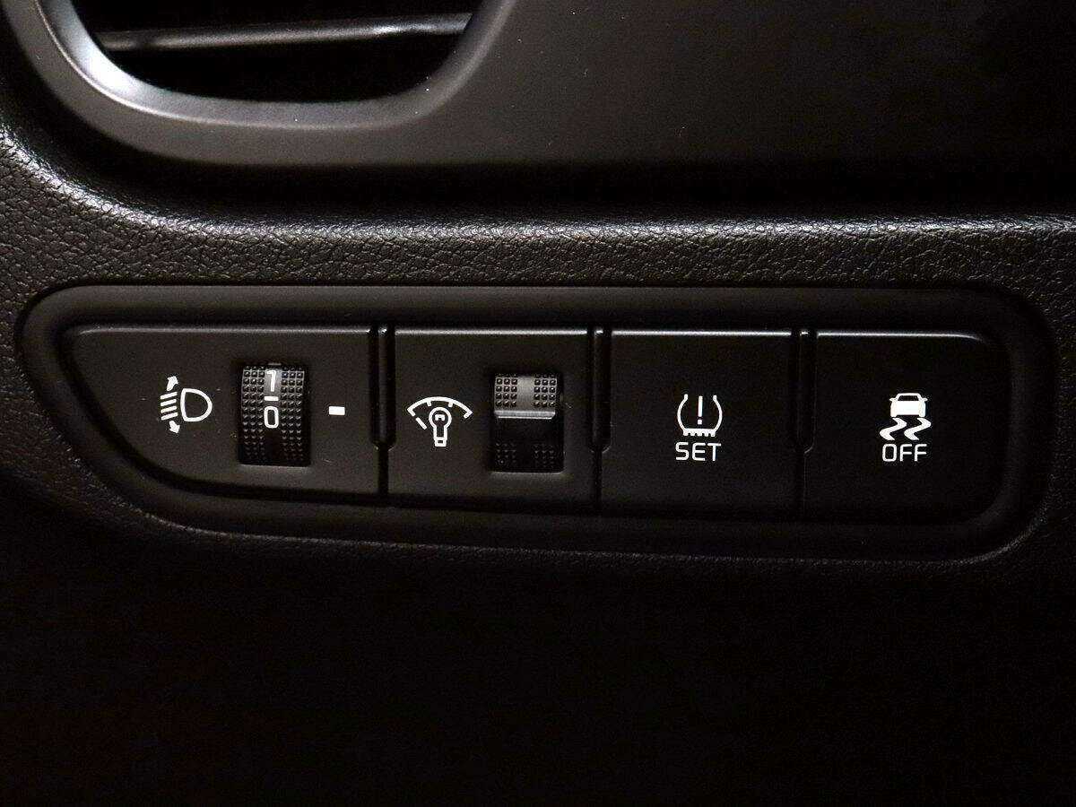 Kia Rio, 2020 Фото №13