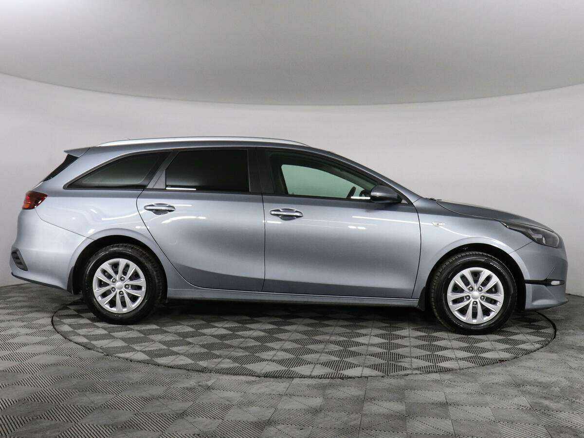 Kia Ceed, 2022 Фото №4