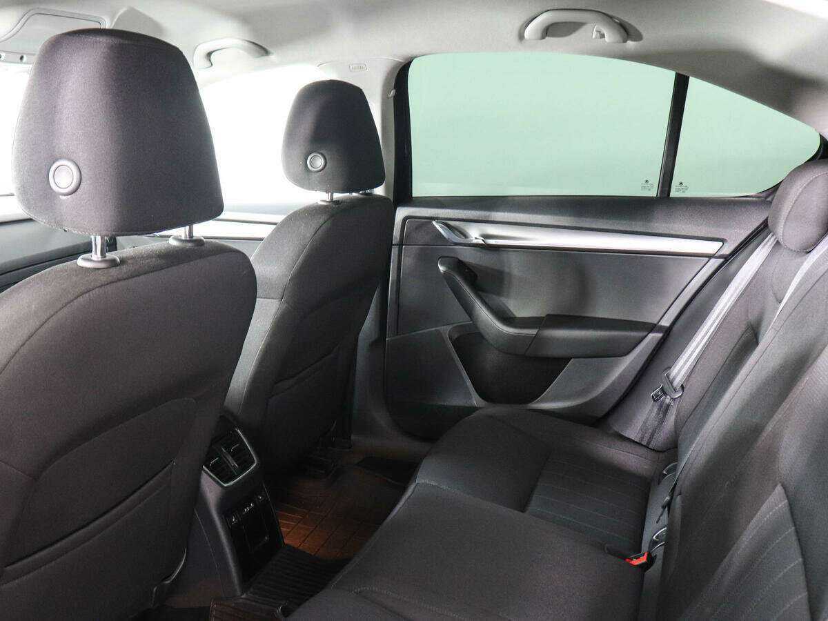Skoda Octavia, 2018 Фото №11