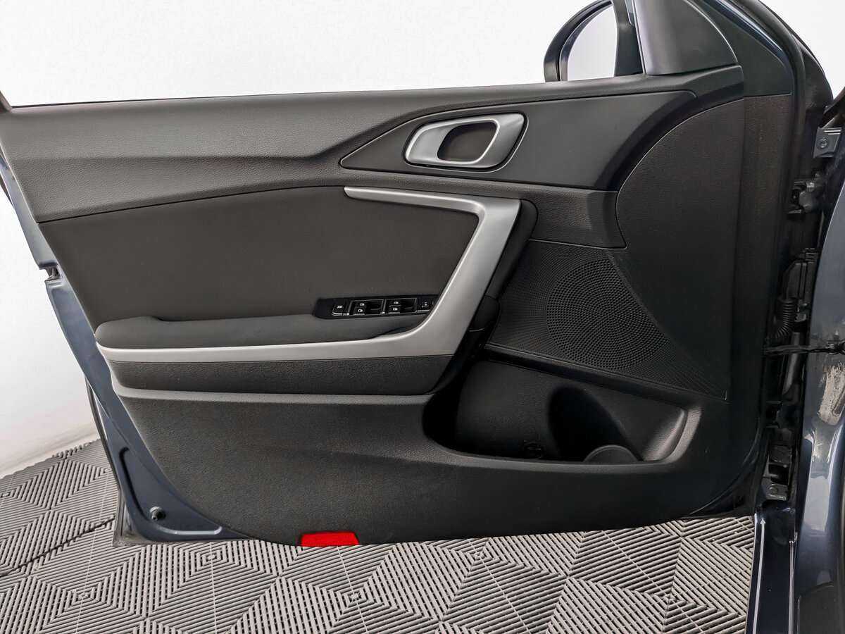 Kia Ceed, 2019 Фото №17