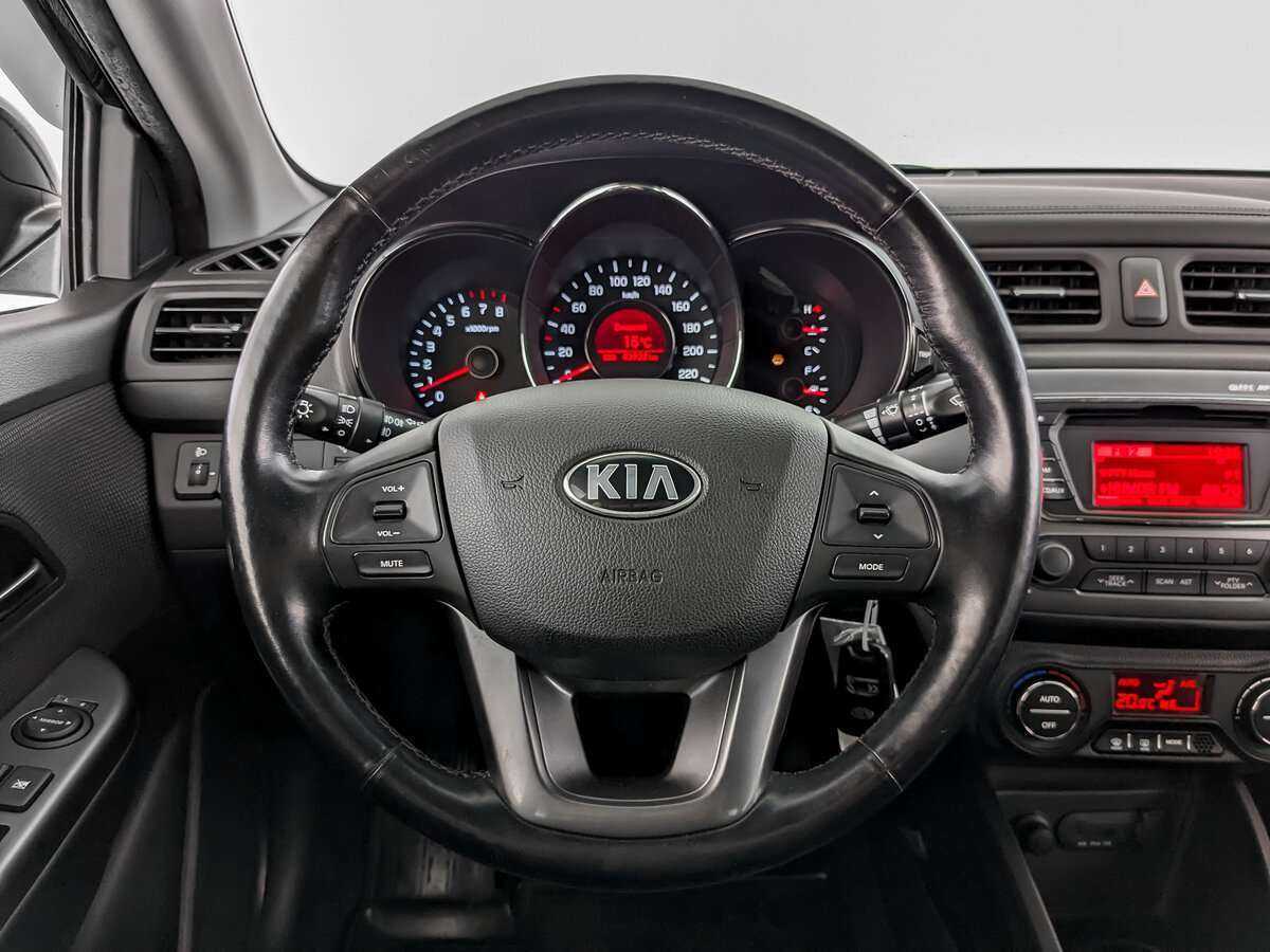 Kia Rio 5-speed, 2014 Фото №17