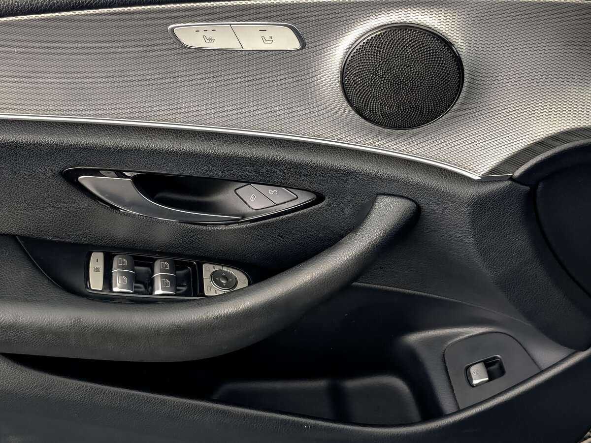 Mercedes-Benz E-Класс 200, 2018 Фото №25