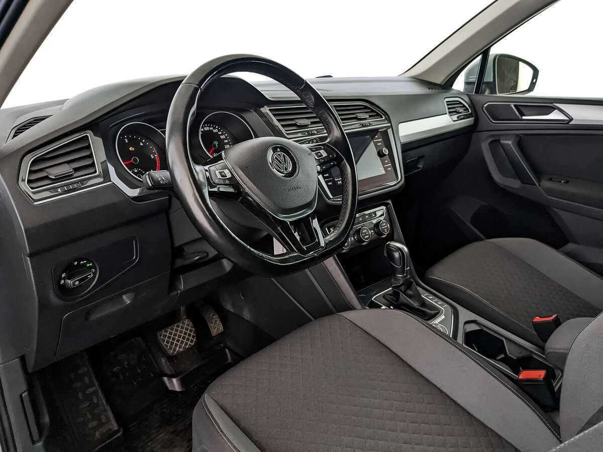 Volkswagen Tiguan, 2017 Фото №11