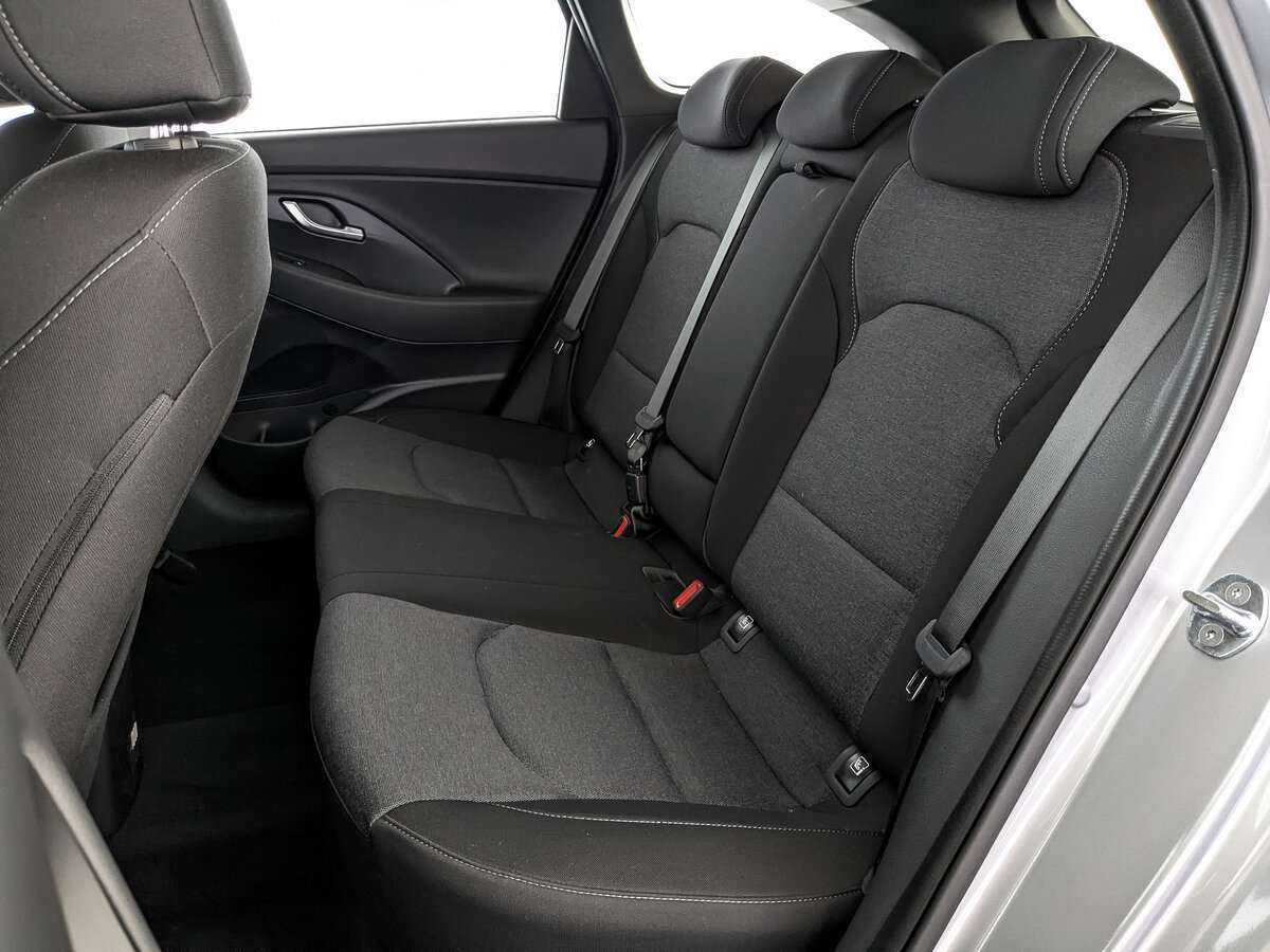 Hyundai i30, 2023 Фото №18