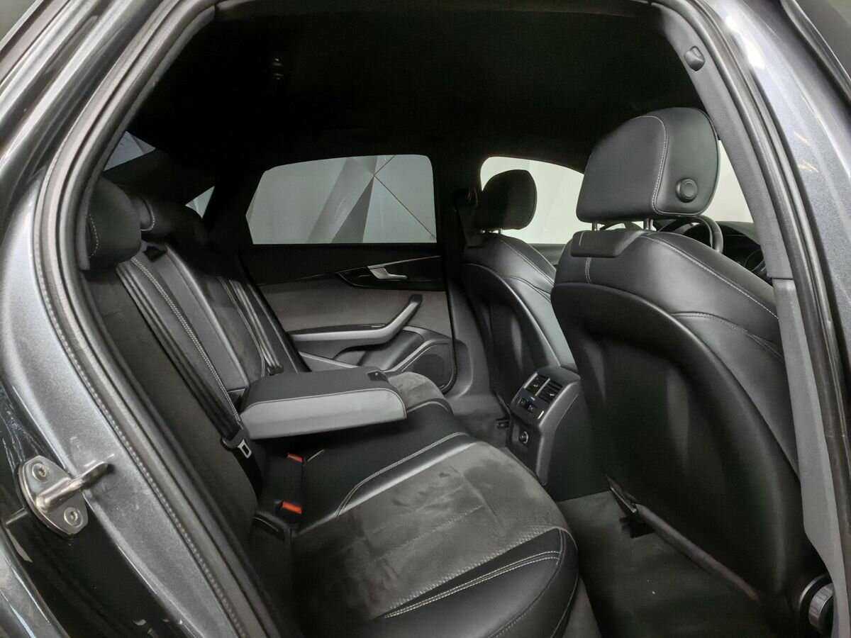 Audi A4, 2016 Фото №12