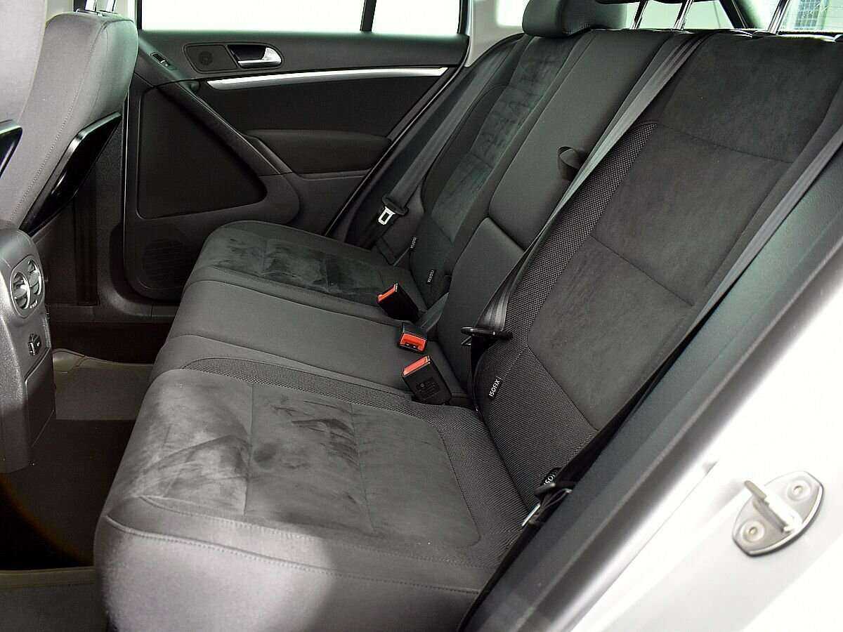 Volkswagen Tiguan, 2012 Фото №9