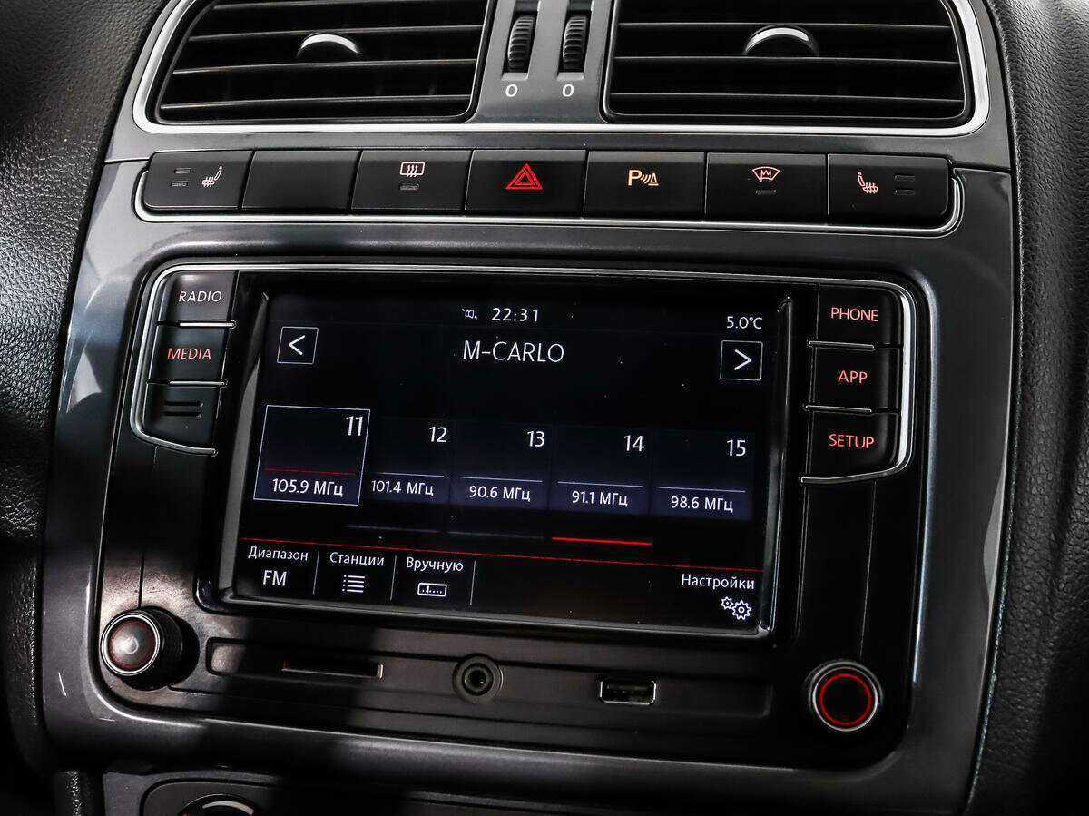 Volkswagen Polo, 2018 Фото №13