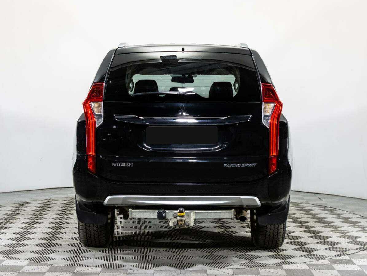 Mitsubishi Pajero Sport, 2017 - 100 868 км. | Фото №5