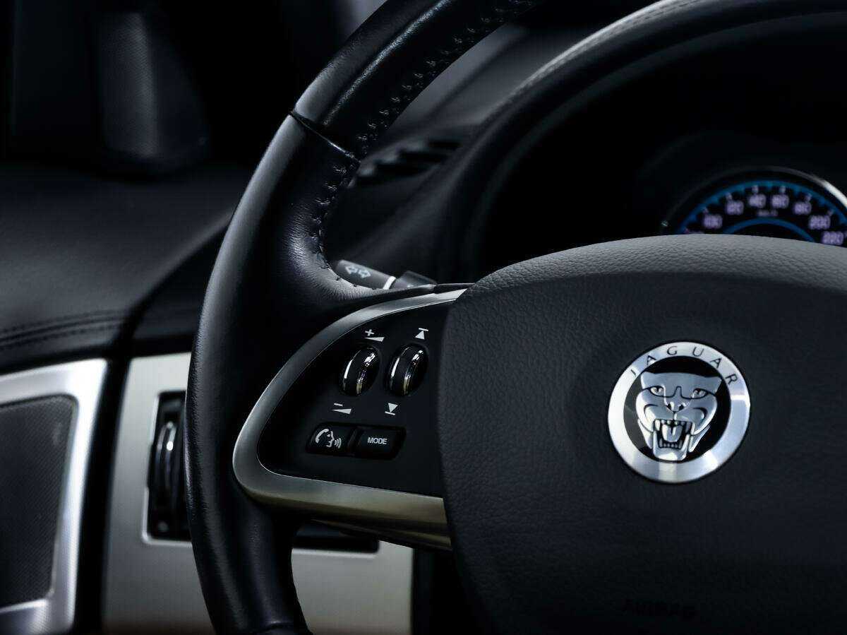 Jaguar XF, 2013 Фото №17