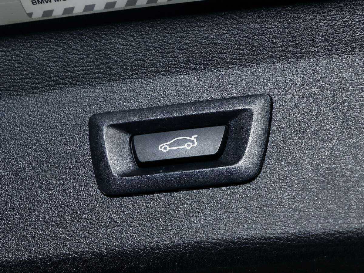 BMW X1 18d xDrive, 2019 Фото №18