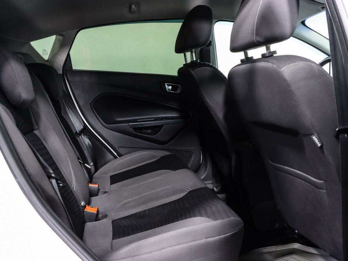Ford Fiesta, 2015 Фото №13