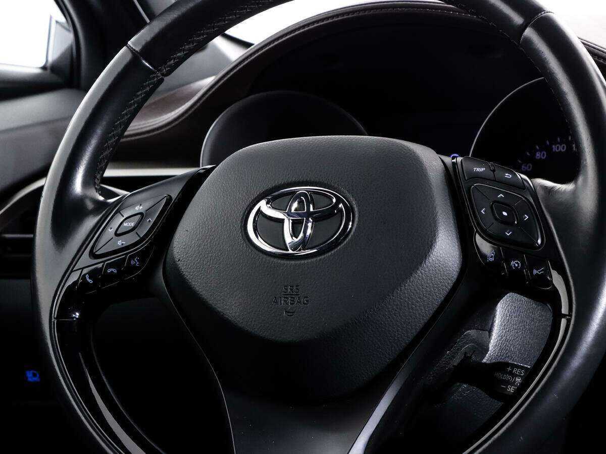 Toyota C-HR, 2018 Фото №17