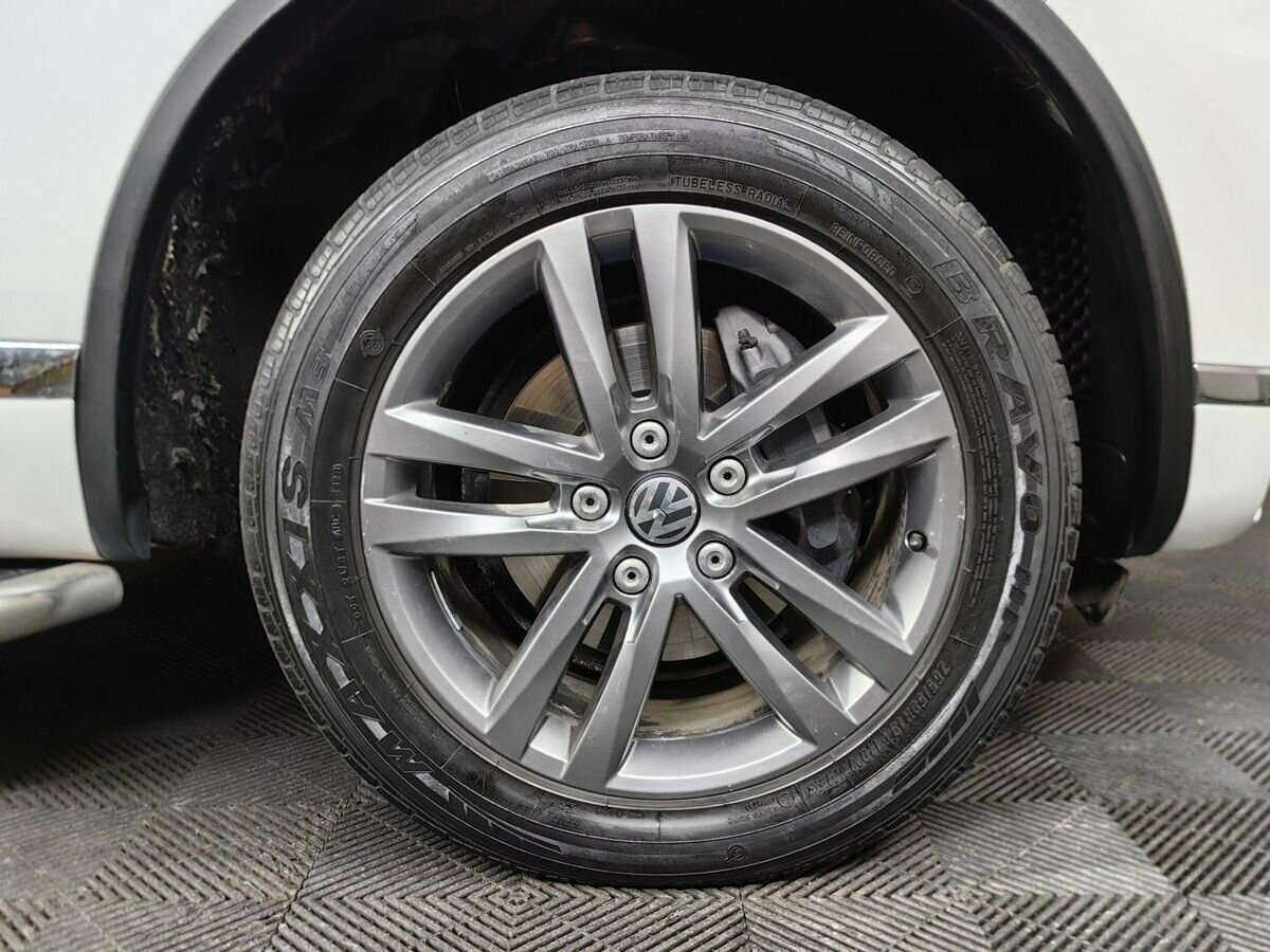 Volkswagen Touareg, 2016 Фото №16