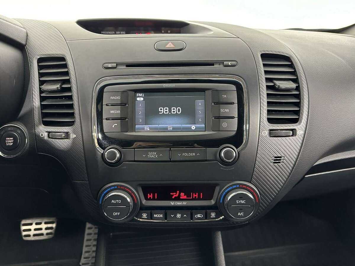 Kia Cerato, 2017 Фото №12