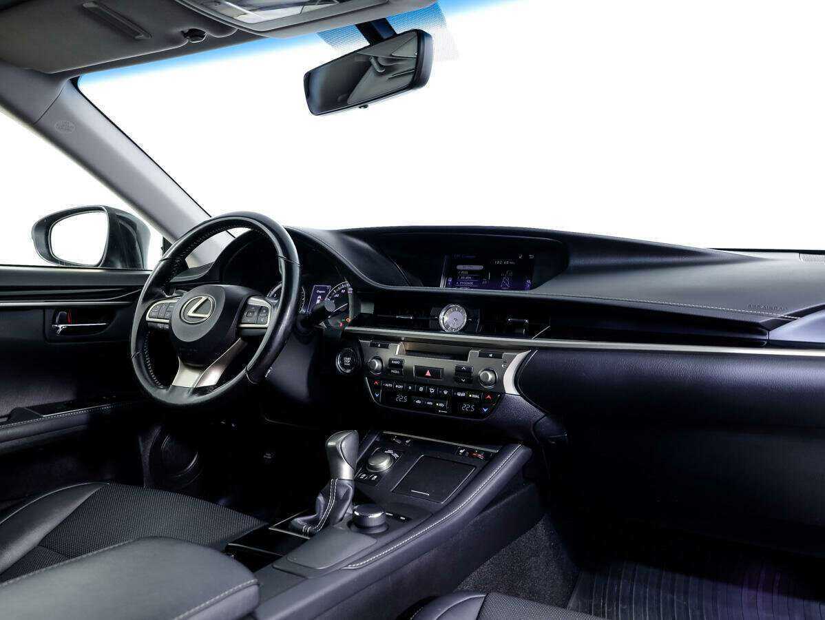 Lexus ES 200, 2017 Фото №9