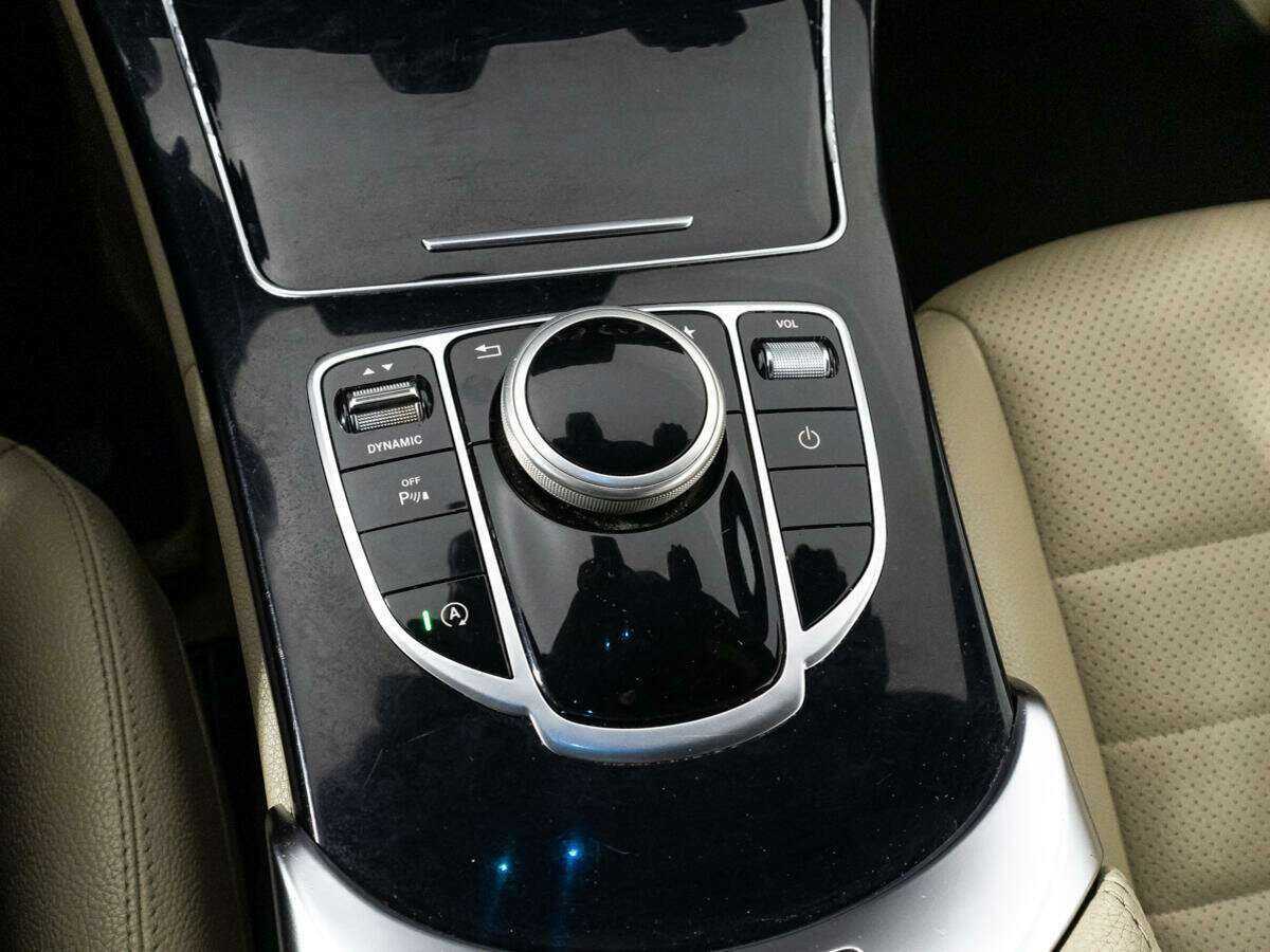 Mercedes-Benz C-Класс 180, 2017 Фото №18