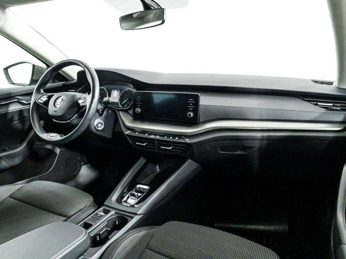Skoda Octavia, 2021 Фото №9