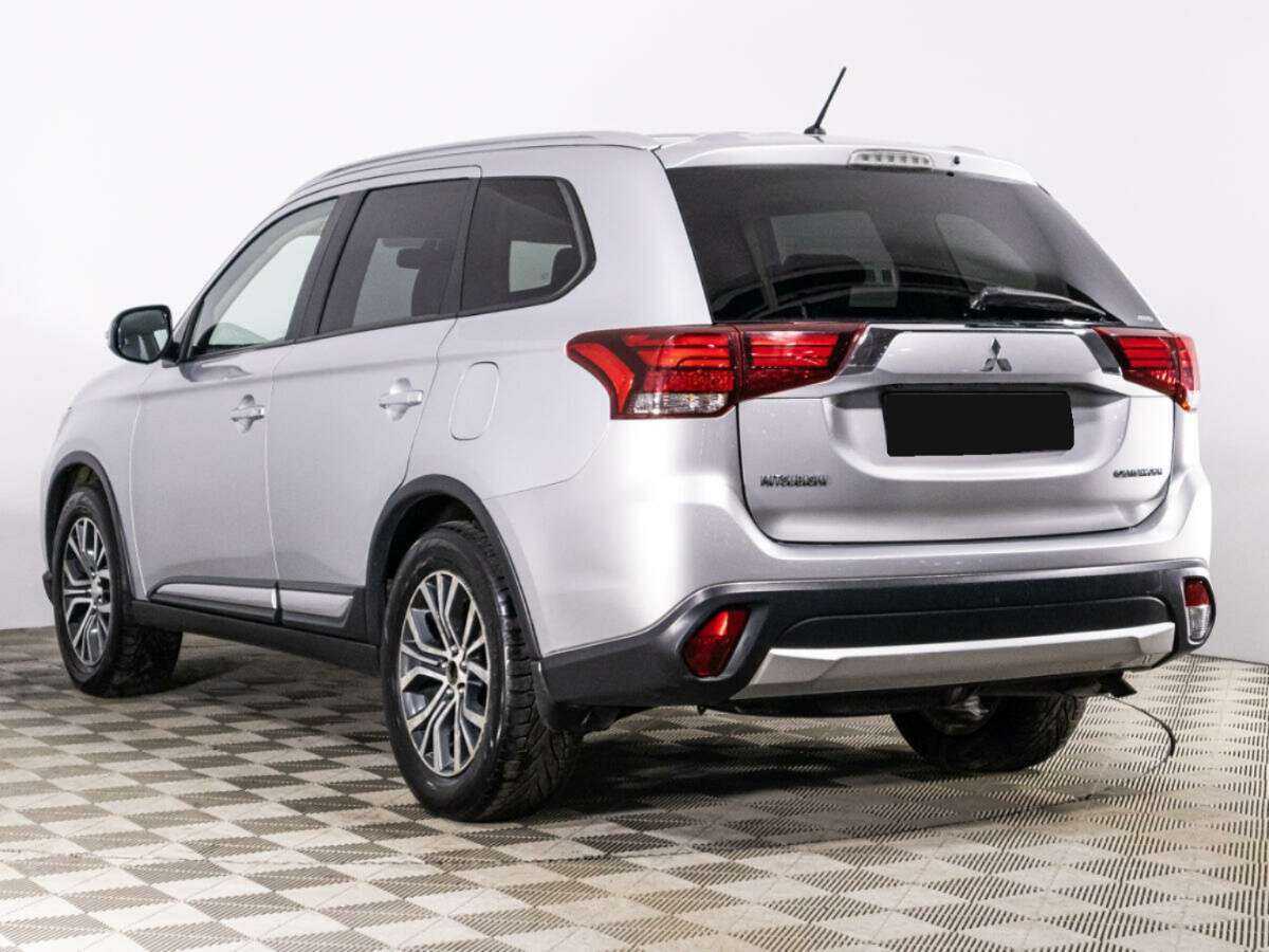 Mitsubishi Outlander, 2015 - 136 683 км. | Фото №7