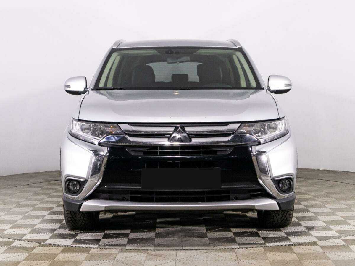 Mitsubishi Outlander, 2017 - 75 290 км. | Фото №2