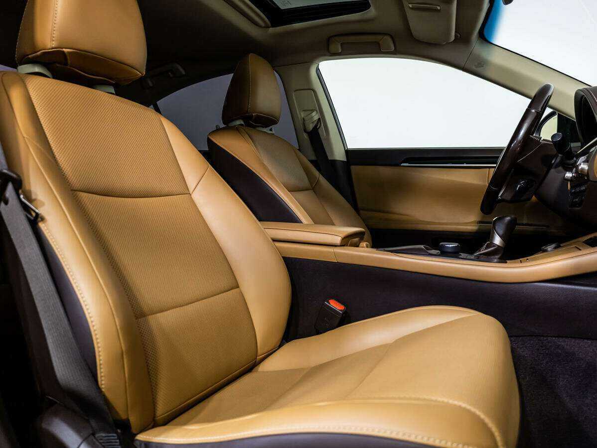 Lexus ES 200, 2016 Фото №11