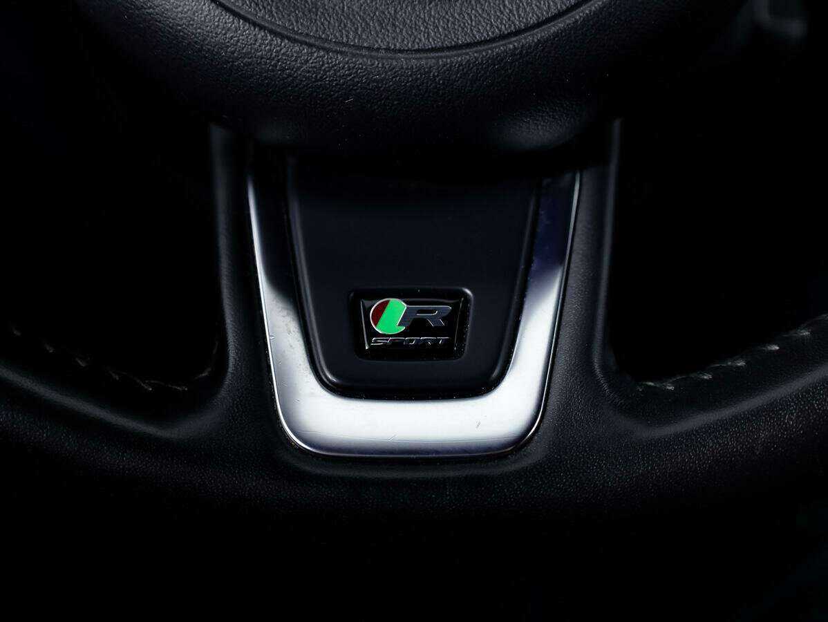 Jaguar XF, 2017 Фото №16