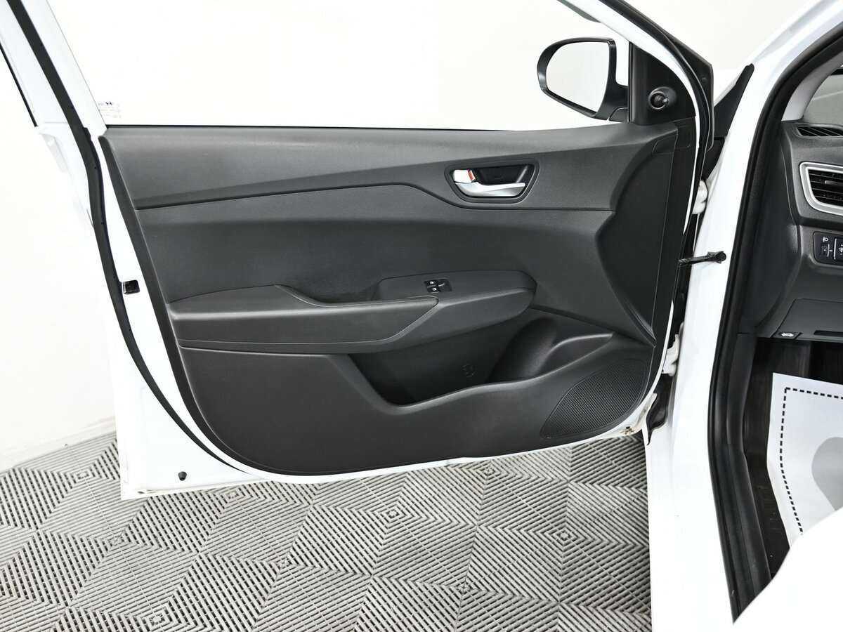 Hyundai Solaris, 2020 - 82 000 км. | Фото №5