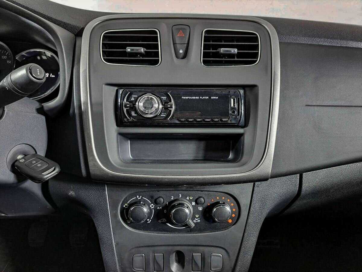 Renault Logan, 2021 Фото №13